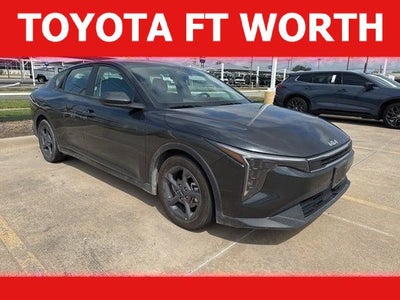 2025 Kia K4 LXS