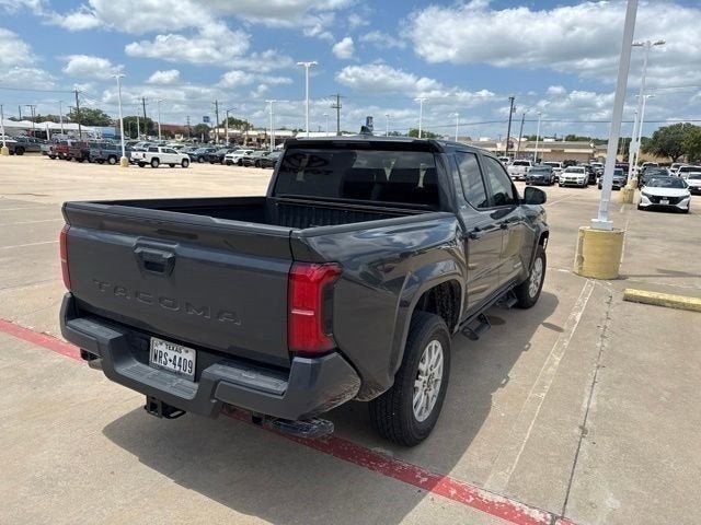 2025 Toyota Tacoma 2WD SR5