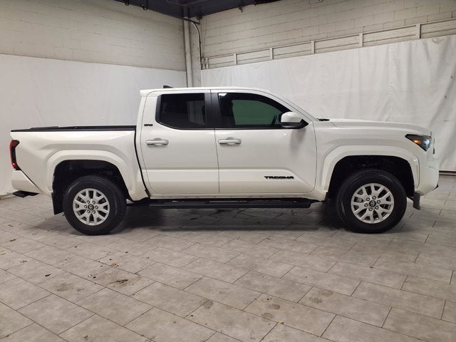 2024 Toyota Tacoma 4WD SR5