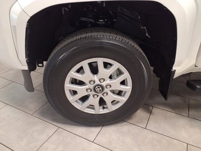 2024 Toyota Tacoma 4WD SR5