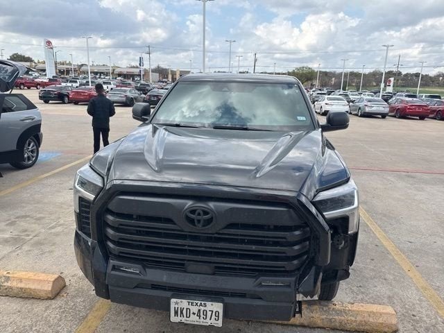 2025 Toyota Tundra 2WD SR5