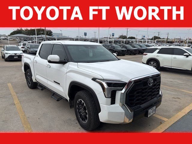 2025 Toyota Tundra 4WD SR5