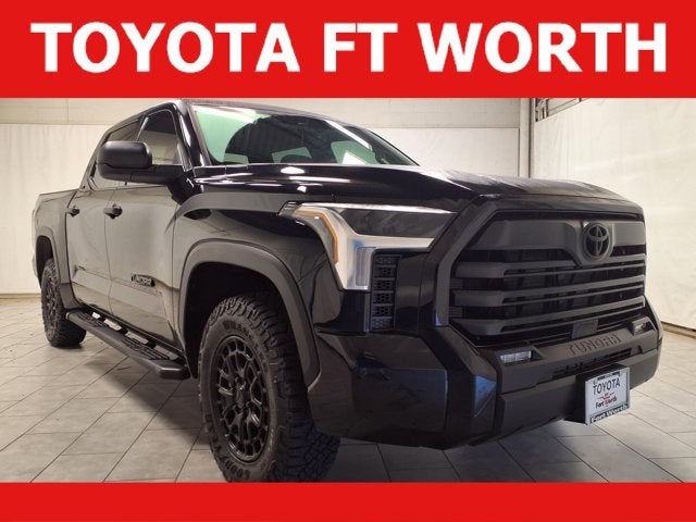 2025 Toyota Tundra 4WD SR5