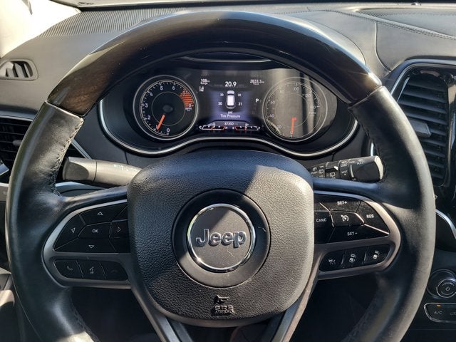 2019 Jeep Cherokee Overland