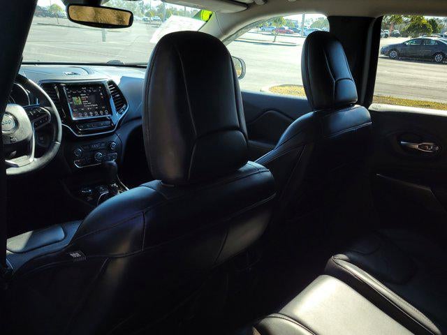 2019 Jeep Cherokee Overland