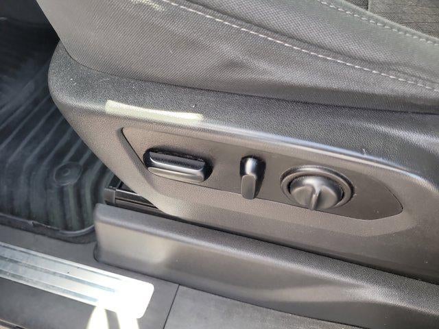 2021 Chevrolet Silverado LT