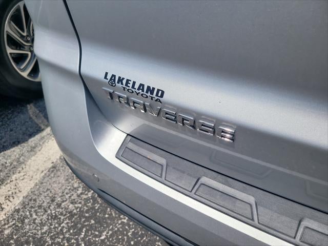 2017 Chevrolet Traverse LT
