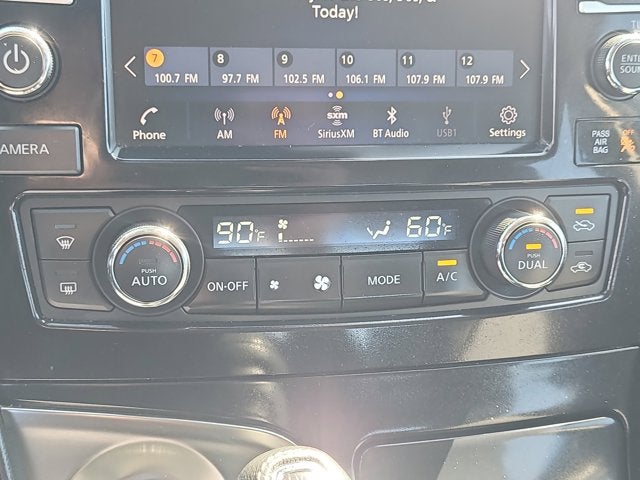 2023 Nissan Maxima SV