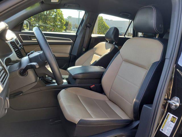 2023 Volkswagen Atlas Cross Sport 3.6L V6 SE with Technology