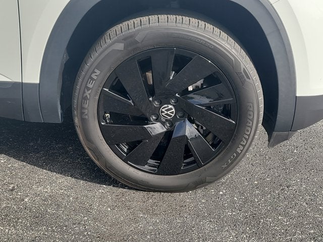 2024 Volkswagen Atlas 2.0T SE with Technology