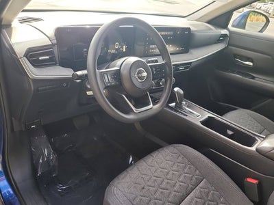 2025 Nissan Kicks MPV SV