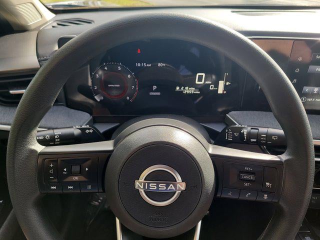 2025 Nissan Kicks MPV SV