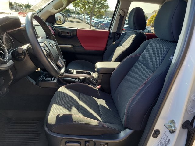 2022 Toyota Tacoma Base