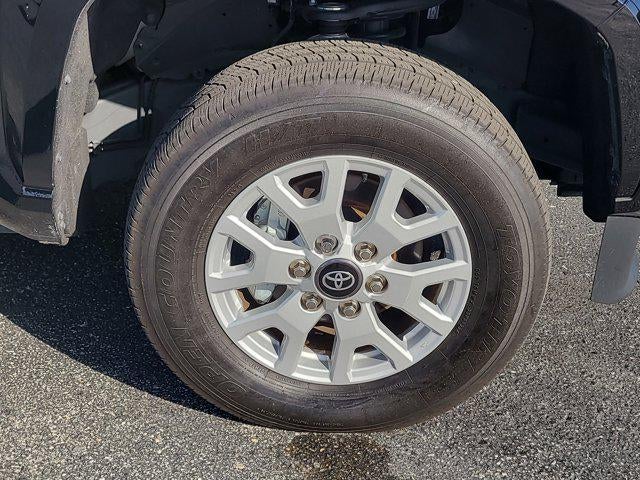 2024 Toyota TACOMA SR5 SR5