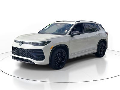 2025 Volkswagen Tiguan SE R-Line Black