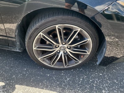 2019 Toyota Avalon XLE