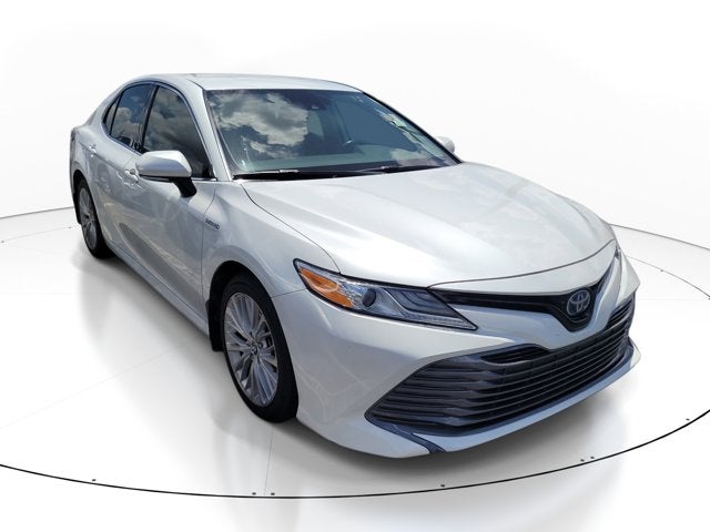 2020 Toyota Camry Hybrid Hybrid XLE