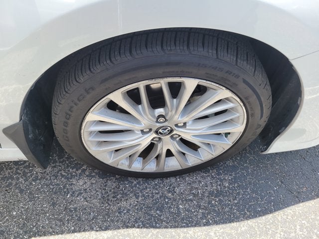 2020 Toyota Camry Hybrid Hybrid XLE