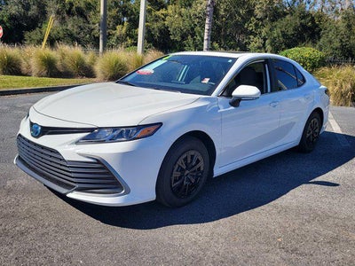 2024 Toyota Camry Hybrid LE