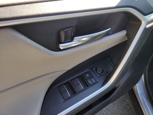 2022 Toyota RAV4 HYBRID Hybrid XLE Premium