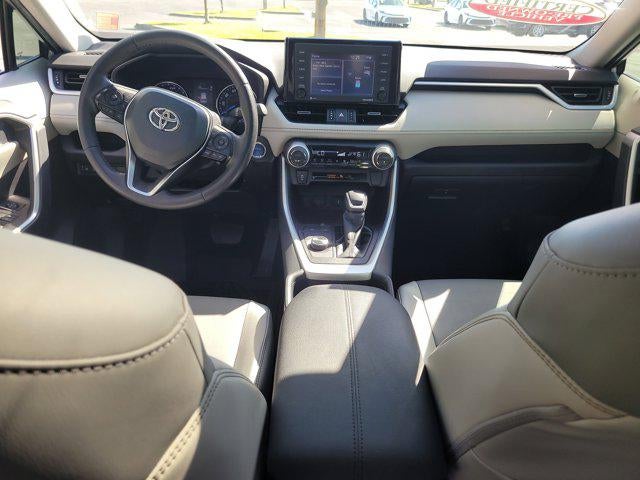 2022 Toyota RAV4 HYBRID Hybrid XLE Premium