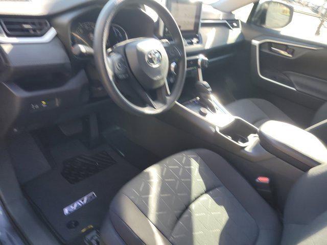 2025 Toyota RAV4 HYBRID Hybrid XLE