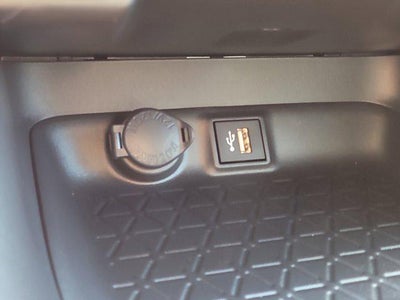 2025 Toyota RAV4 HYBRID Hybrid XLE