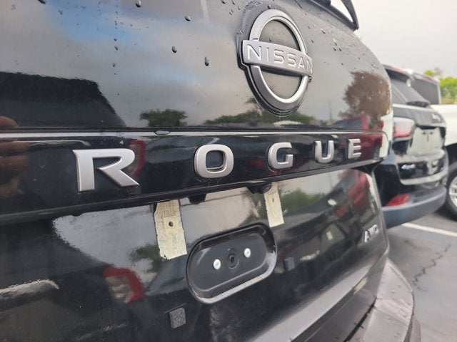 2025 Nissan Rogue SV