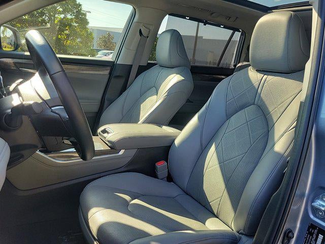 2023 Toyota HIGHLANDER HYBRD Hybrid Platinum