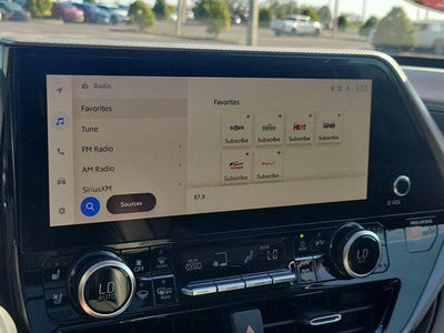 2023 Toyota HIGHLANDER HYBRD Hybrid Platinum