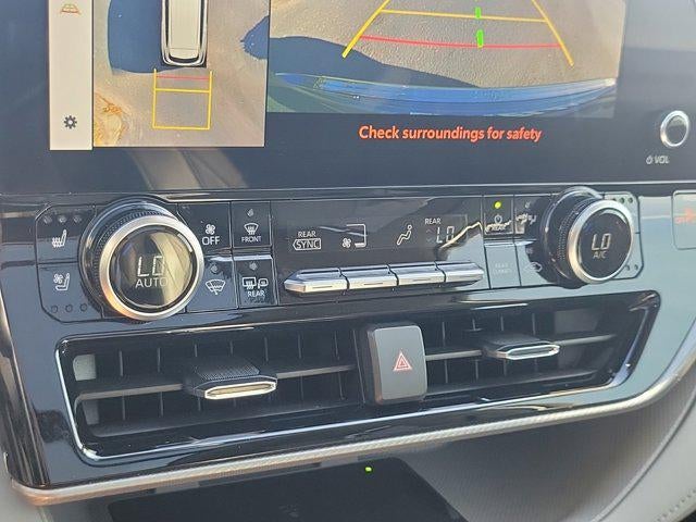 2023 Toyota HIGHLANDER HYBRD Hybrid Platinum