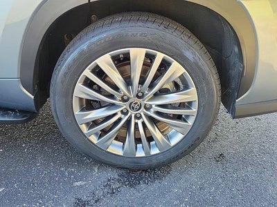 2023 Toyota HIGHLANDER HYBRD Hybrid Platinum