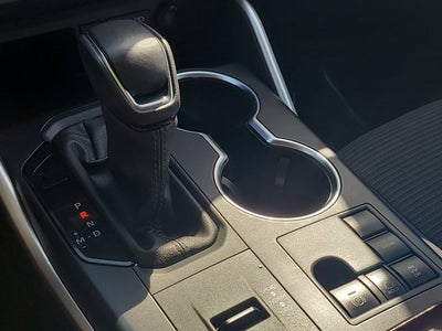 2025 Toyota HIGHLANDER LE