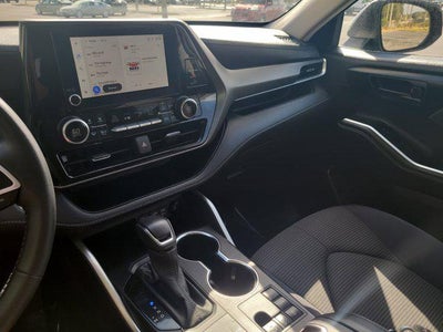 2025 Toyota HIGHLANDER LE