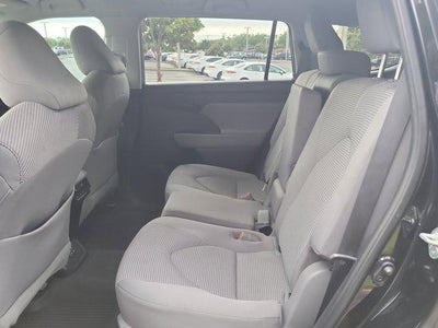 2023 Toyota HIGHLANDER L