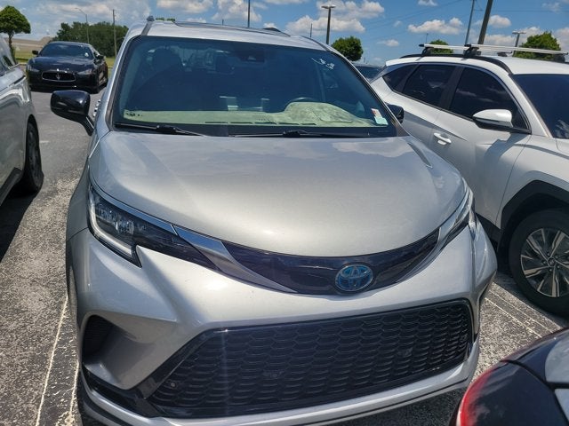 2023 Toyota Sienna XSE