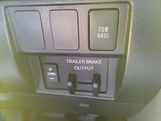 2021 Toyota TUNDRA 4X2 SR5