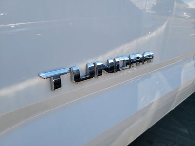 2025 Toyota TUNDRA 4X2 SR5