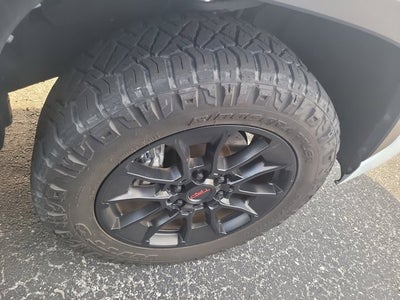 2024 Toyota TUNDRA 4X2 SR5