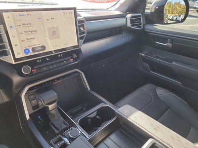 2026 Toyota TUNDRA 4X4 SR5