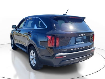 2022 Kia Sorento LX