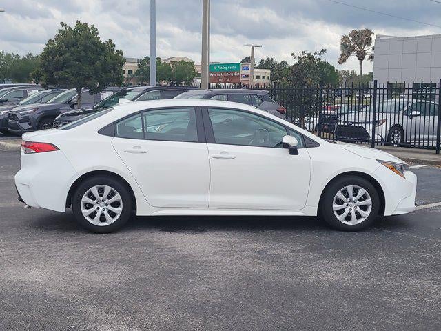2025 Toyota COROLLA LE