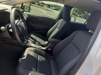 2025 Toyota COROLLA LE