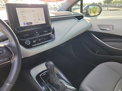 2024 Toyota COROLLA SE