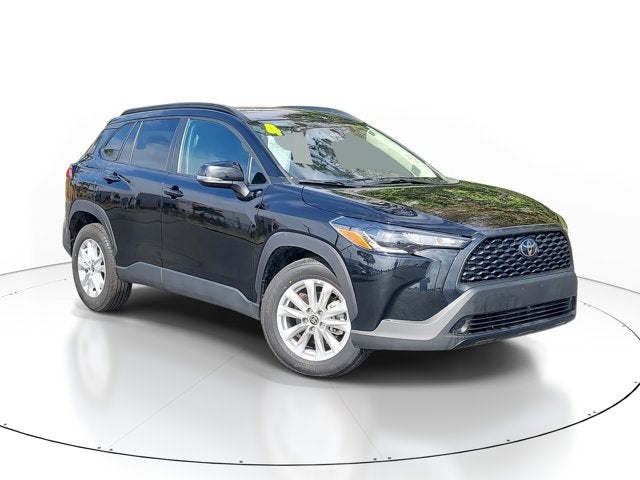 2024 Toyota Corolla Cross LE