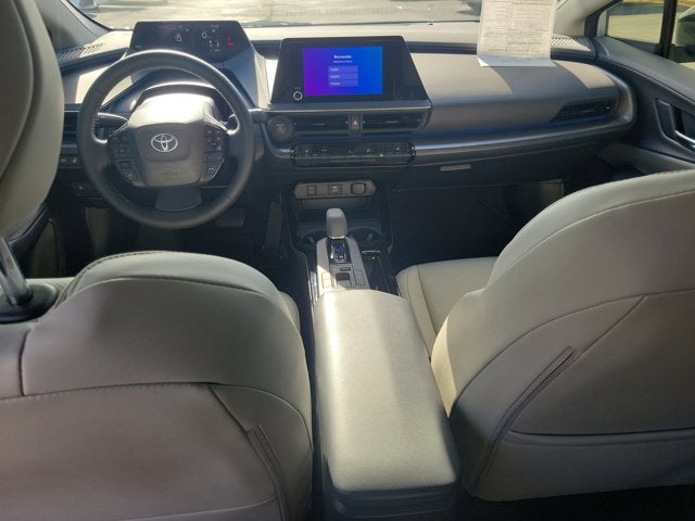 2025 Toyota PRIUS XLE