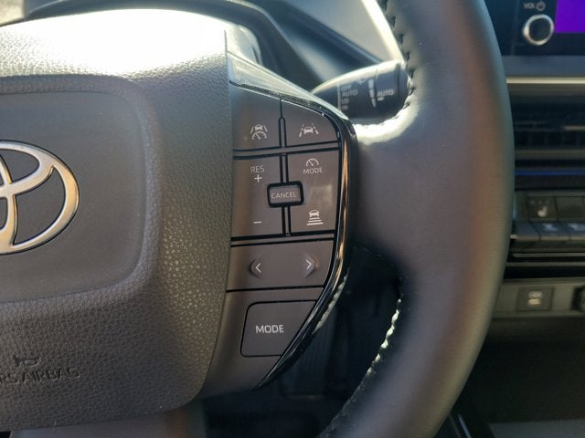 2025 Toyota PRIUS XLE