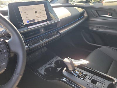 2025 Toyota PRIUS XLE