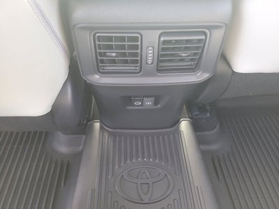 2024 Toyota RAV4 HYBRID Hybrid XLE Premium