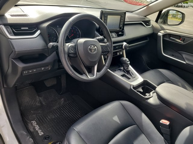 2020 Toyota RAV4 XLE Premium